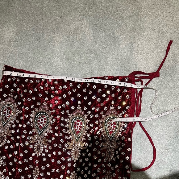 Women’s Velvet Maroon Wedding / Reception Lengha - 3 piece brand new - Picture 8 of 15